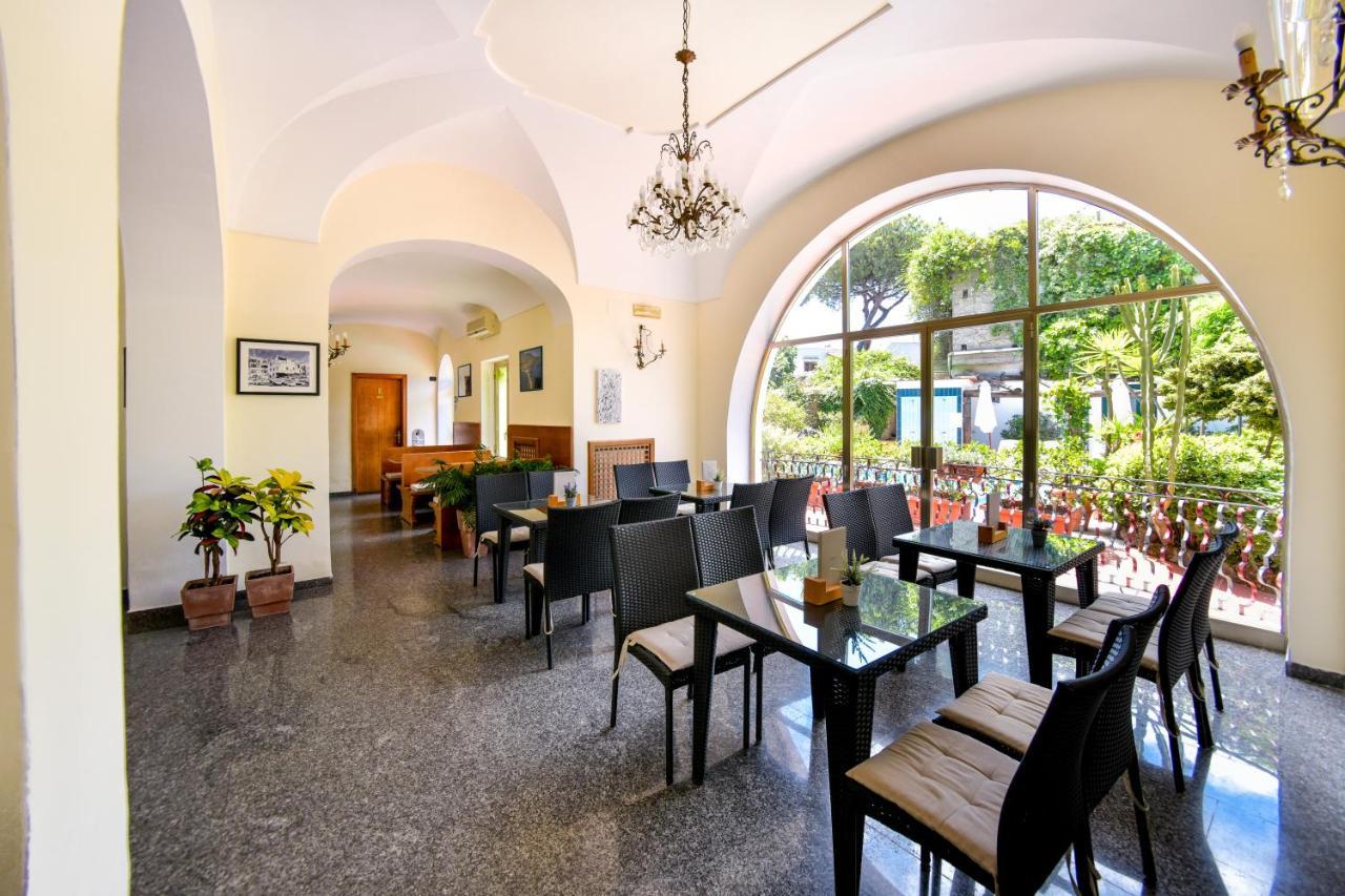 Hotel Pineta Ischia Dış mekan fotoğraf