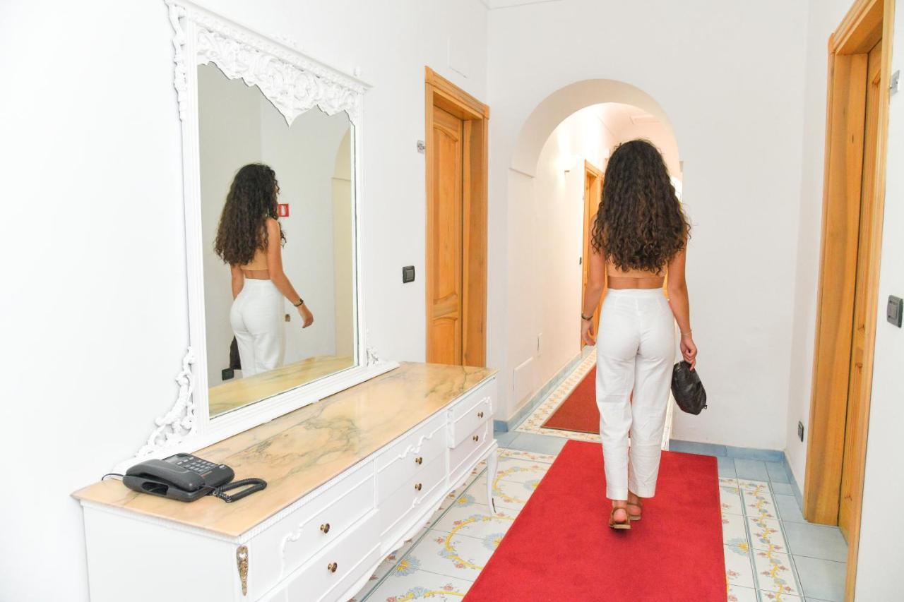 Hotel Pineta Ischia Dış mekan fotoğraf
