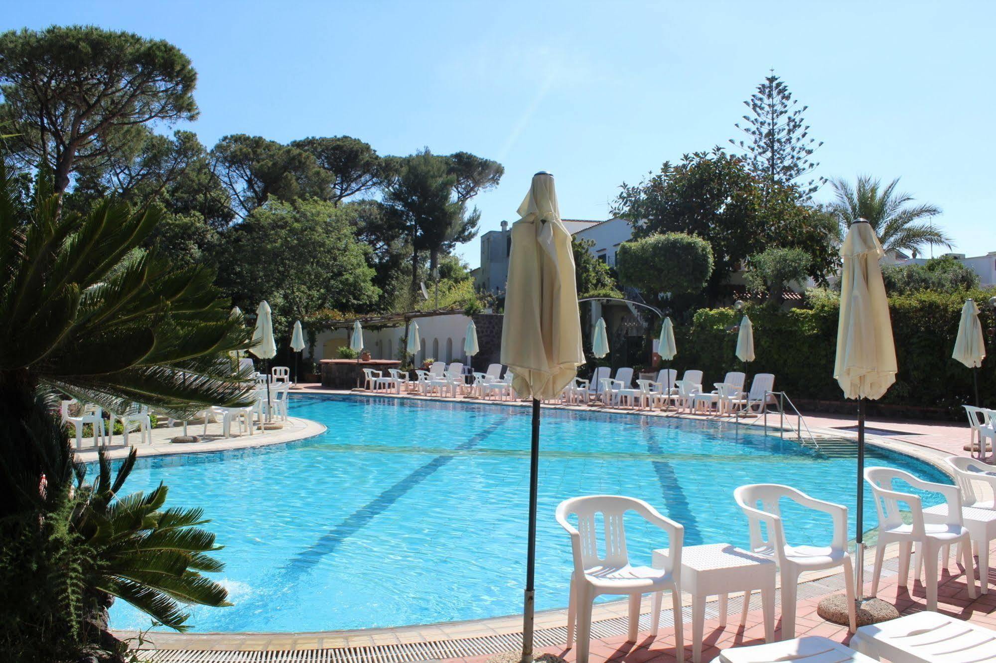 Hotel Pineta Ischia Dış mekan fotoğraf