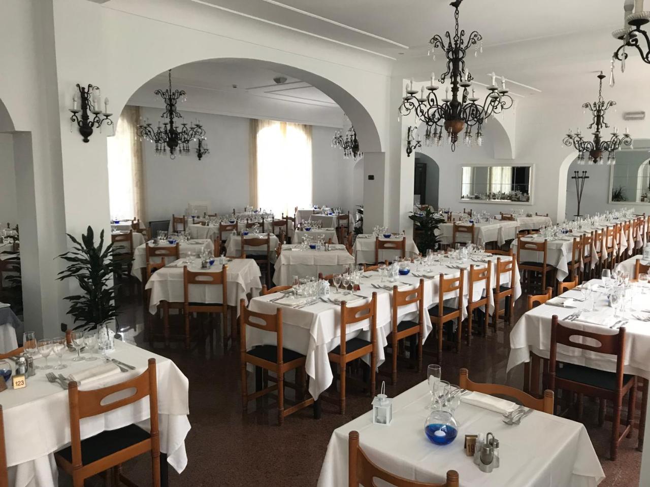 Hotel Pineta Ischia Dış mekan fotoğraf